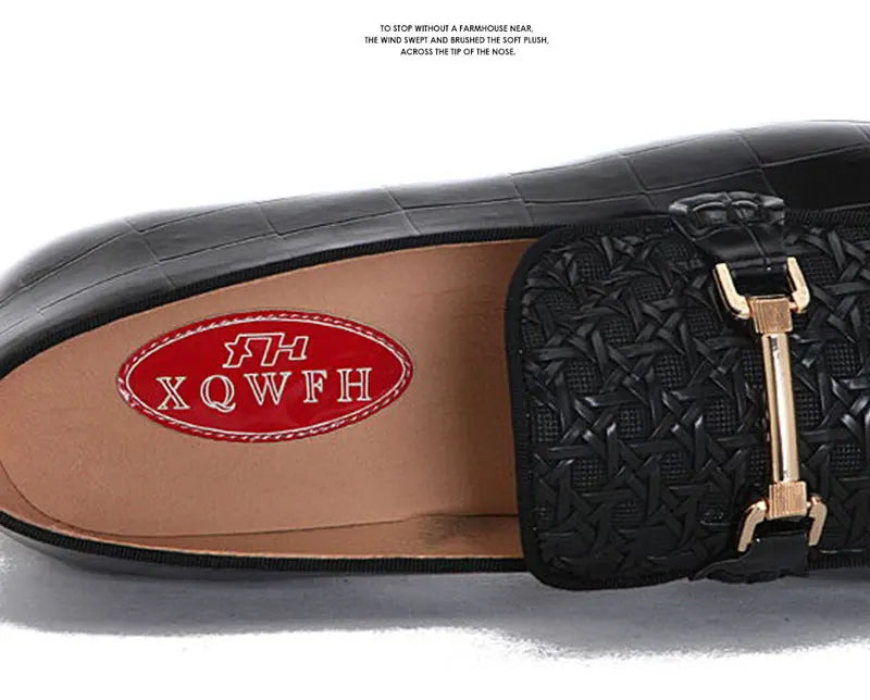 Men Black Leather Shoes Fashion Braid Patterns Casual Shoes Men's Loafers with Gold Chain Buckle Male Wedding Dress Shoes