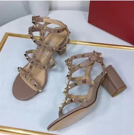 Women Elegant Low Heels Sandals Front Open Toe Lock Stud Buckle T-Strap British Shoes Fuchsia Beige Matte/Shiny Leather Pumps 42