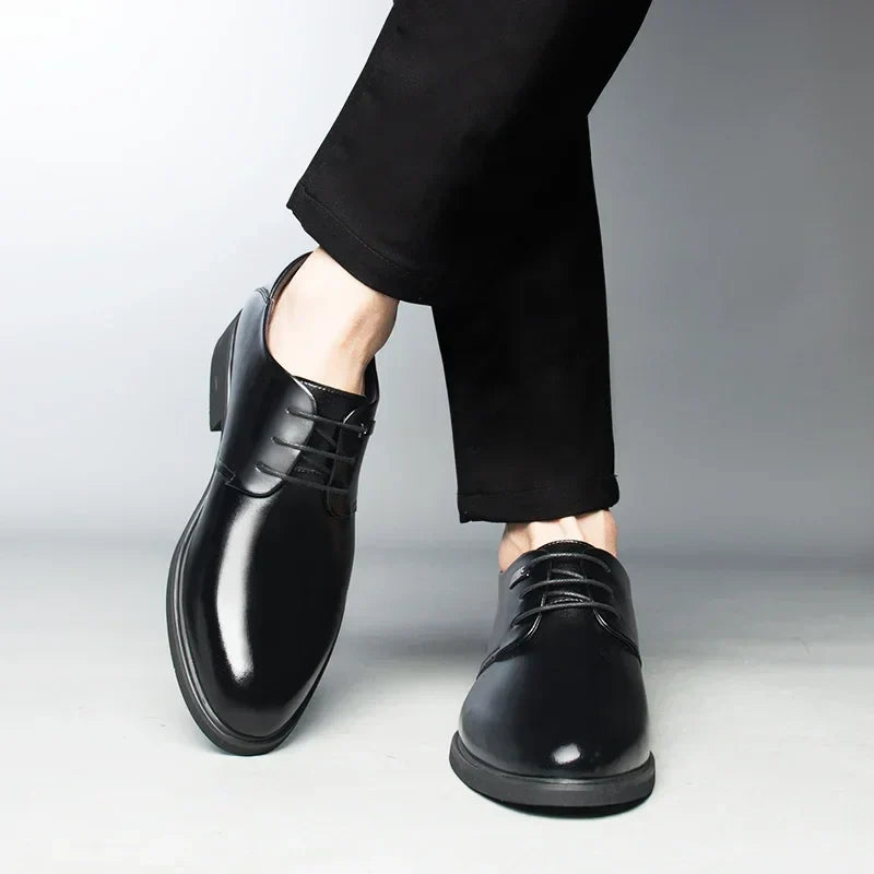 Height Increasing Shoes Man Hollow Breathable Taller Elevator Shoes 6CM Invisible Insole for Daily Men Heighten Wedding Shoes