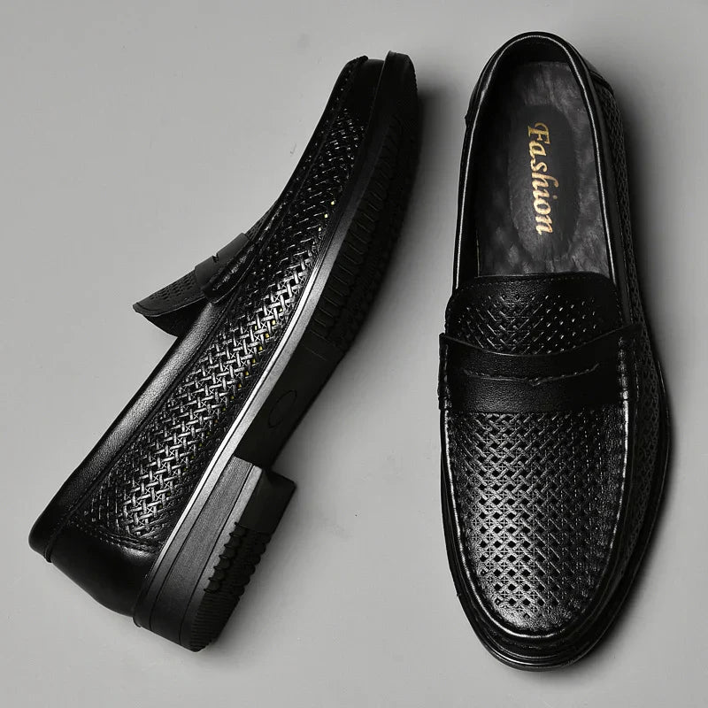 New Luxury Slip on Dress Shoes Men Italian Comfortable Loafer for Men Outdoor Mens Slip on Flats Classic Men Shoes for Wedding
