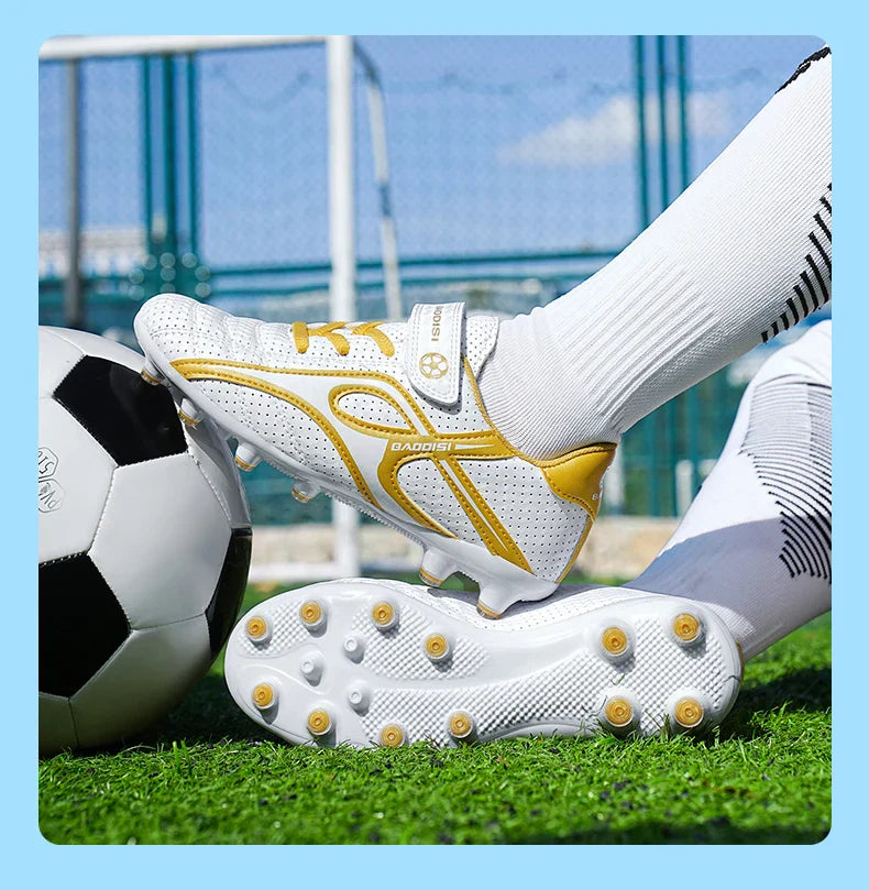 Kids Soccer Shoes Boys Grils Football Boots Non-Slip Training Indoor Outdoor Unisex Athletic Shoes Breathable Ultralight Sports
