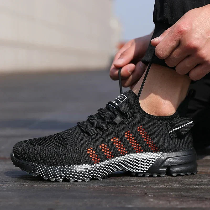Men Casual Sneakers Mesh Lightweight Breathable Soft Soled Running Shoes Slip-on Male Flats Loafers Shoe Trainers Zapatos Hombre