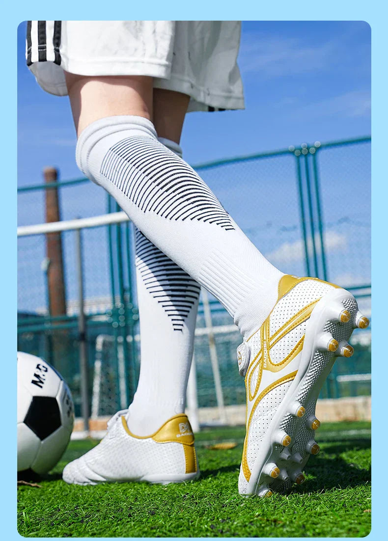 Kids Soccer Shoes Boys Grils Football Boots Non-Slip Training Indoor Outdoor Unisex Athletic Shoes Breathable Ultralight Sports