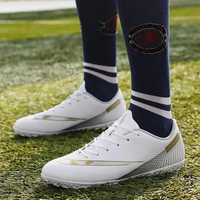 Men Football Boots Cleats Grass Sneakers Breathable Professional Soccer Shoes Outdoor Training Shoes Zapatos De Futbol Sport