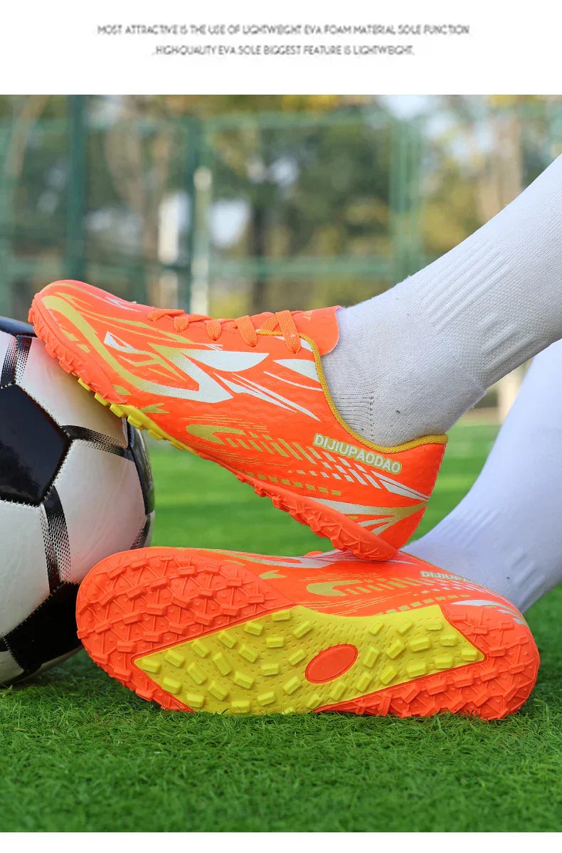 Outdoor Children's Football Shoes Low-cut Kids Soccer Shoes Sports Shoes Comfy Non-Slip Training Shoes For Boys Futsal Sneakers