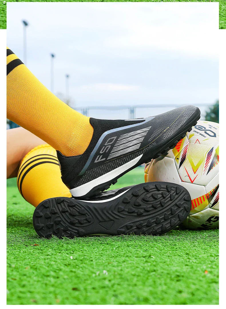 New Men's Soccer Shoes Sport Ultralight Football Boots Turf Comfortable Fg Grass Cleats Futsal Non Slip Outdoor Adult Non-Slip