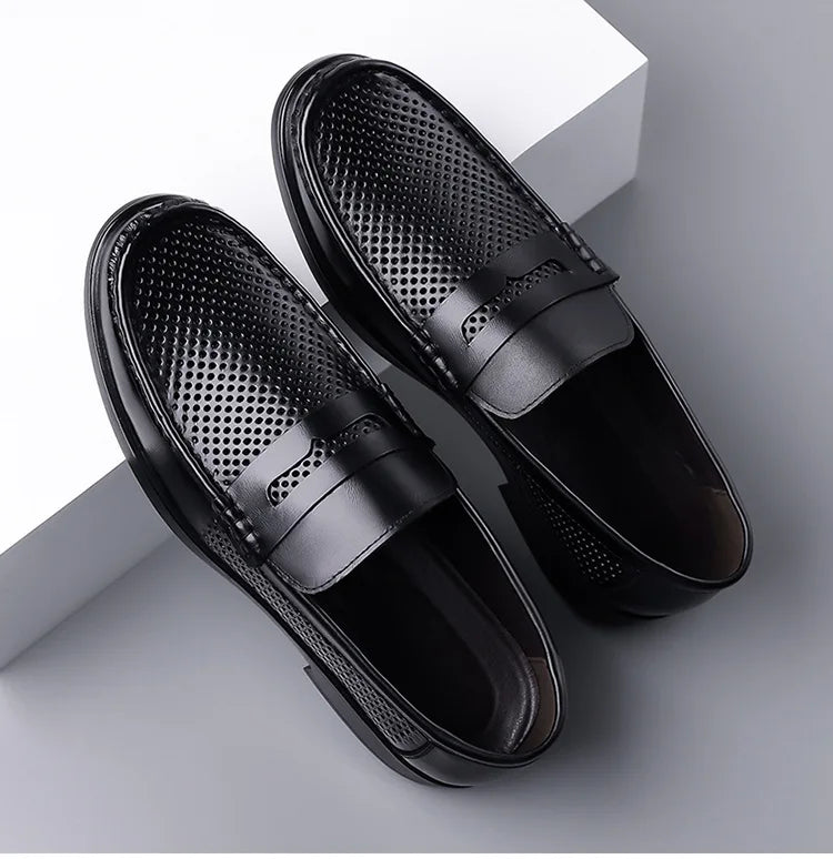 2026 Summer New Men's Breathable Leather Loafers Slip-On Hollow Out Casual Business Casual Shoes for Man Flat Driving Shoes Male