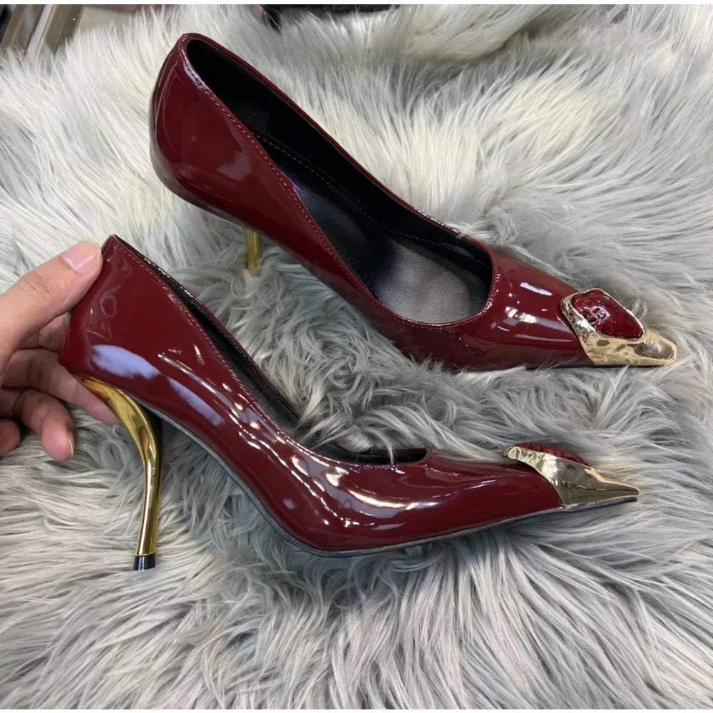 Designer Sexy Ladies' Elegant Retro Pointed-toe Shallow Mouth Gemstone High-heeled Metal Patent Leather One-strap Heel Sandals