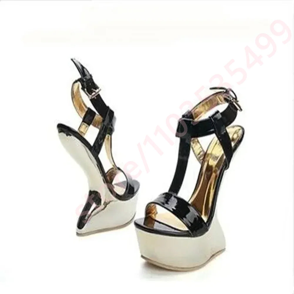 2025 Platform Open Toe Weird Heel Sandals Summer New Cross Strap Street Buckle Party Sandal Solid Color Fashion Women Sandals