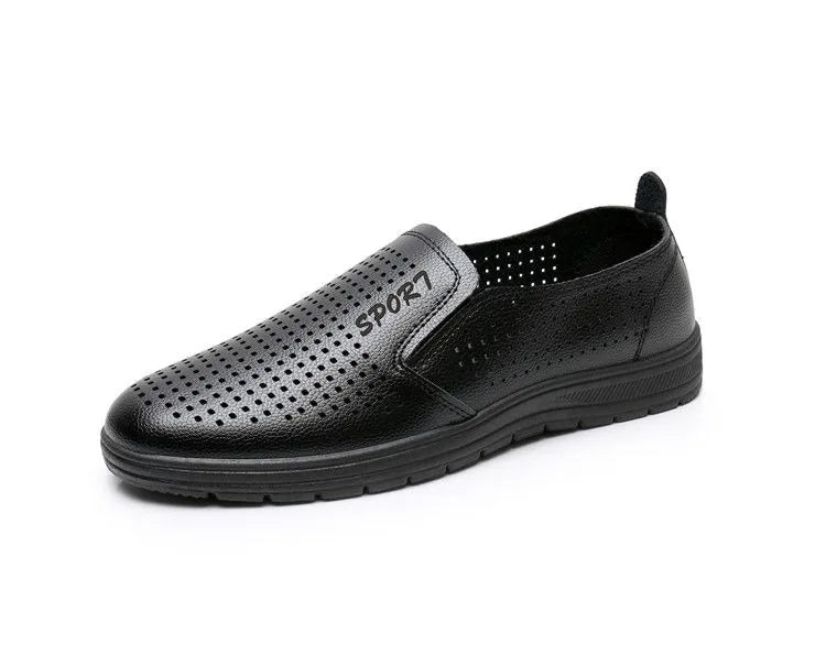 2026 Summer Men Sandals Business Casual Leather Hollow Out Shoes Breathable Soft Sole Clogs Fashion Comfortable Outdoor Slides