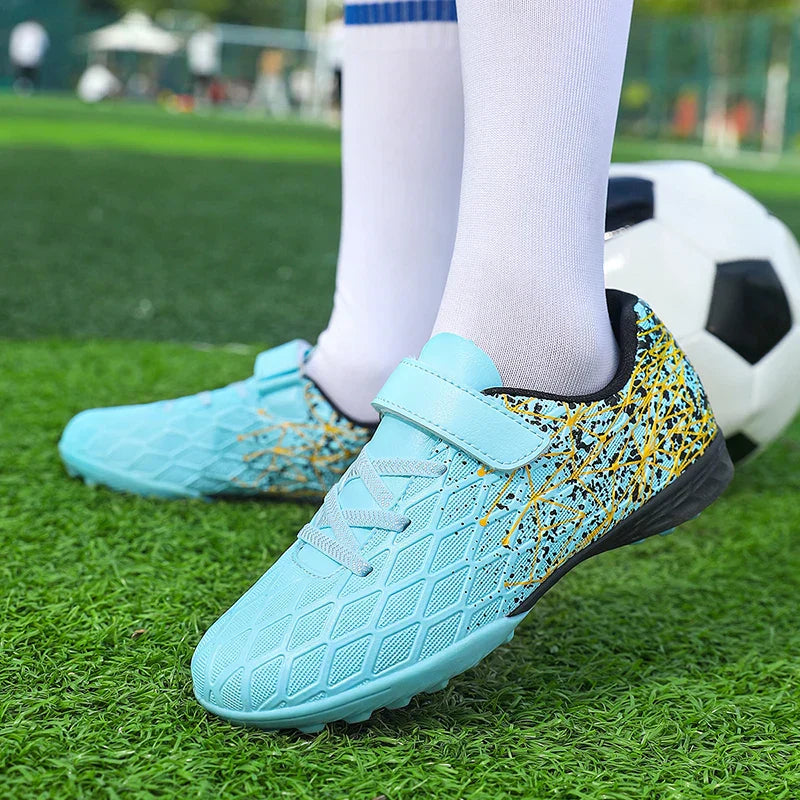 New Men Kids Soccer Shoes Cleats Match Grass Boys Professional Football Boots Ultralight Non-Slip Training Shoes Drop Shipping