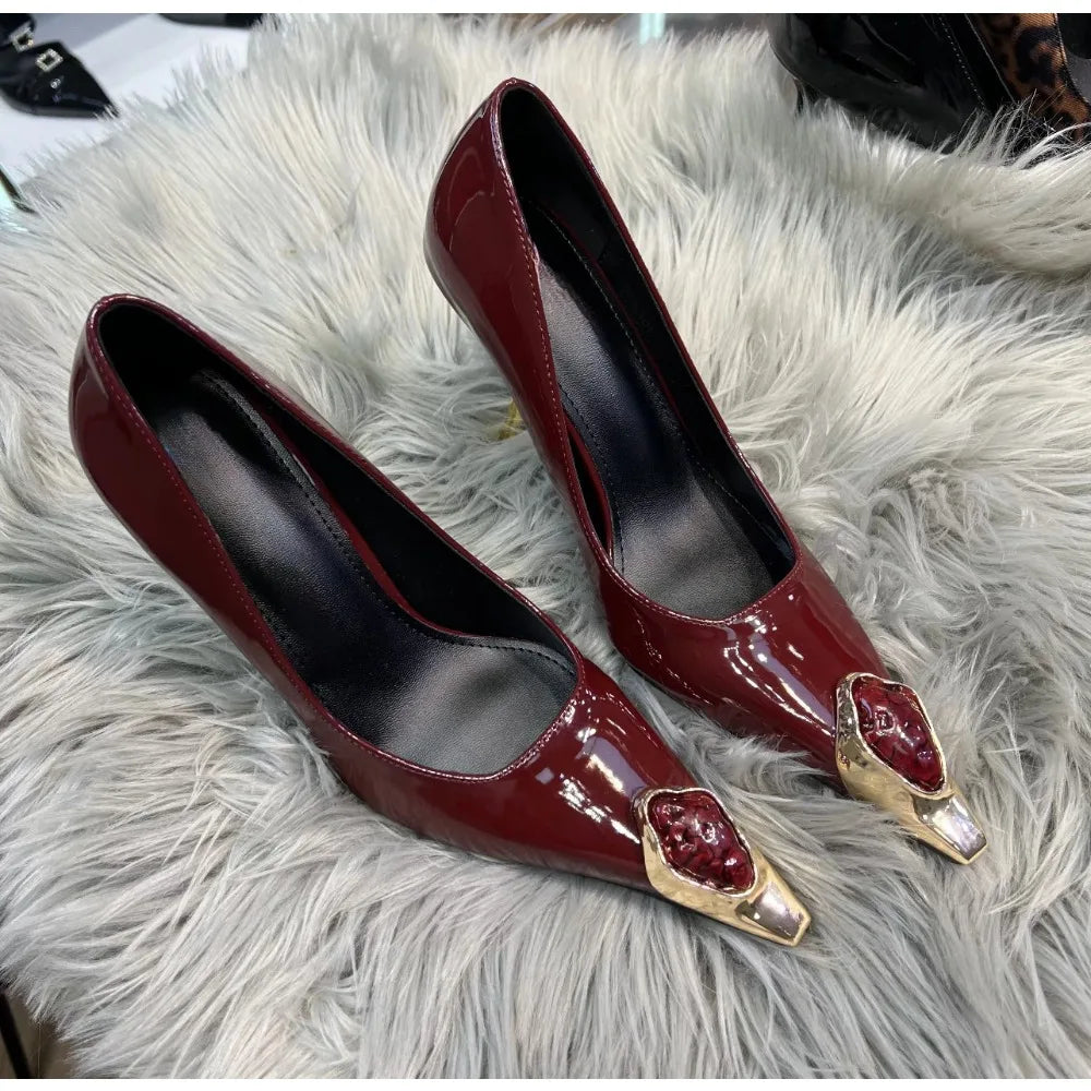Designer Sexy Ladies' Elegant Retro Pointed-toe Shallow Mouth Gemstone High-heeled Metal Patent Leather One-strap Heel Sandals