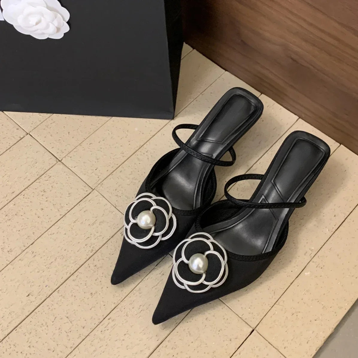 2025 Flower Pointed Toe High Heels Women Luxury Designer Sandals Female Summer Elegant Fashion Pumps Flower Mule Slippers Women