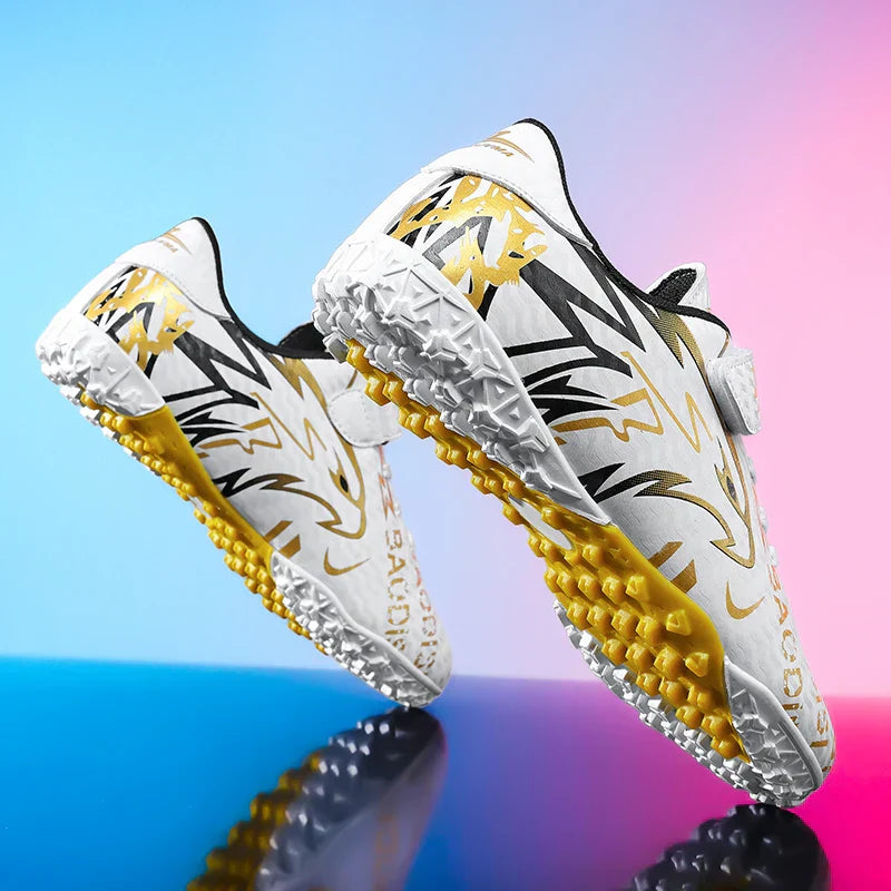 New Men Kids Football Boots Ultralight Professional Boys Match Grass Soccer Shoes Cleats Non-Slip Training Shoes Drop Shipping