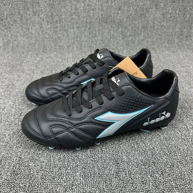2025 New High-Quality Lightweight Anti-Slip Breathable Soccer Shoes Durable, Strong Traction Training Shoes Excellent