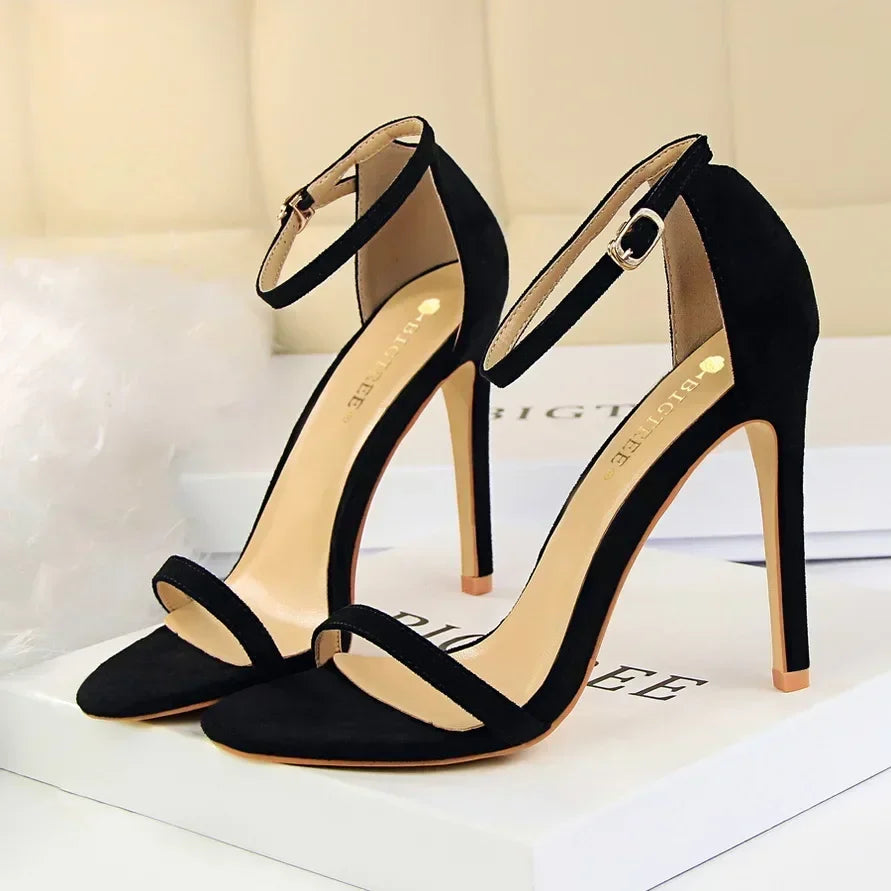 Women Gladiator Stiletto Classic Ankle Strap Holiday Beach Sandals Lady Fashion Suede 8cm 11cm High Heels Sexy Red Brown Sandles