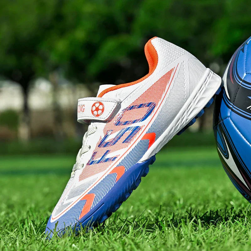 New Kid Match Boys Football Boots Sneakers Professional Non-Slip Sports Shoes Match Soccer Shoes Outdoor Comfortable Unisex