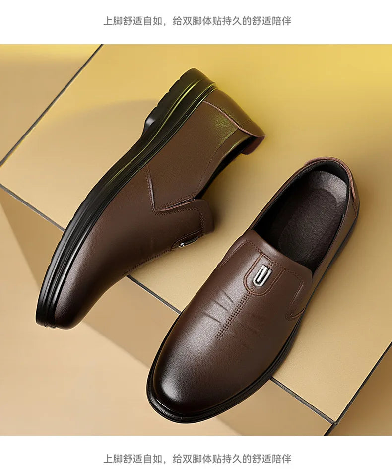 Spring Autumn New Designer Loafers for Men Solid Color Fashion Business Casual Shoes Male Soft Sole British Leather Shoes Man