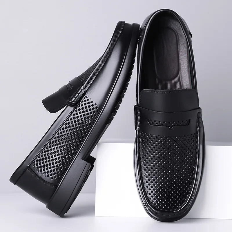 2026 Summer New Men's Breathable Leather Loafers Slip-On Hollow Out Casual Business Casual Shoes for Man Flat Driving Shoes Male