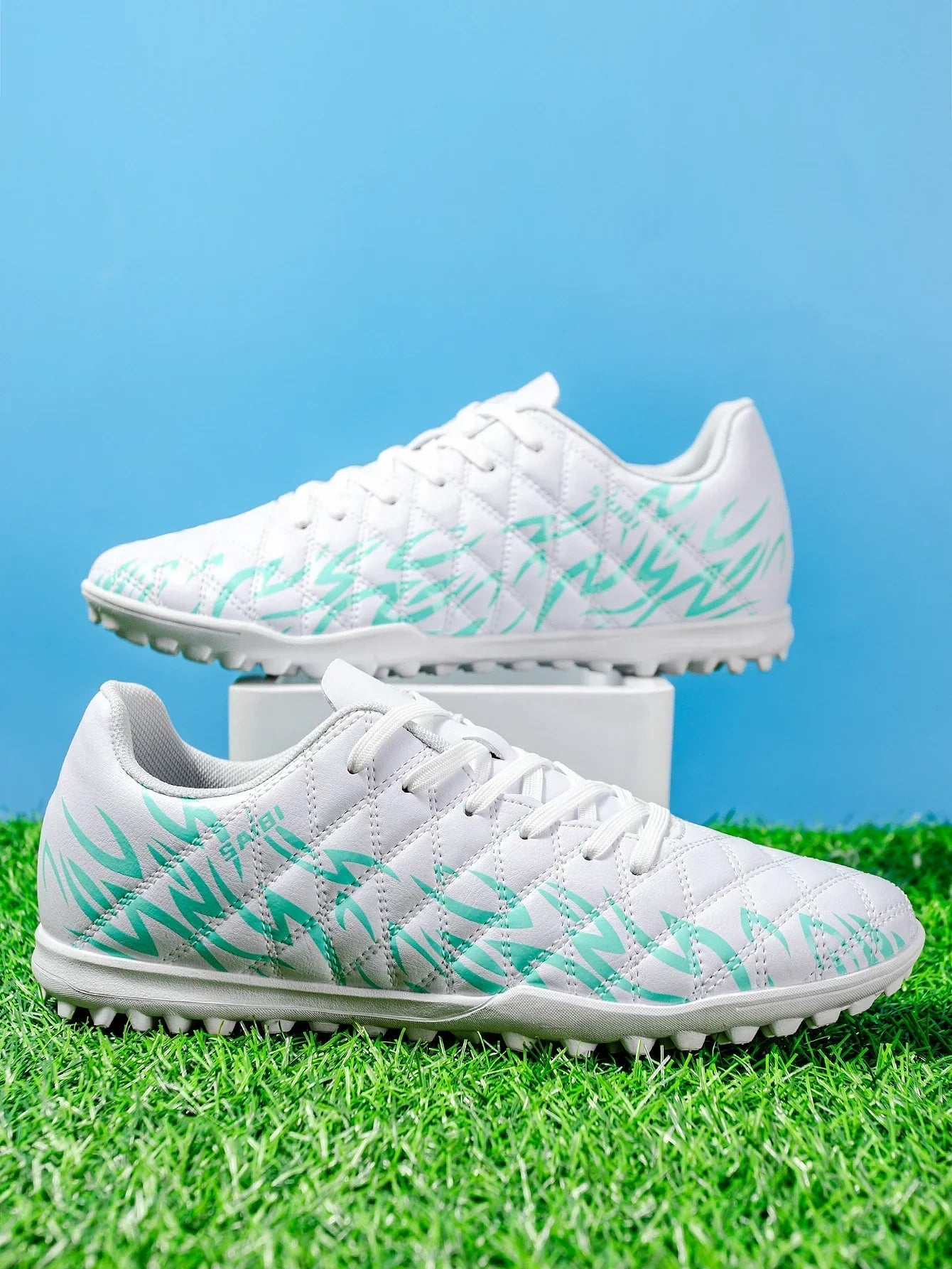 Men Women Kids Youth TF Turf Soccer Cleats PU+Fabric Upper Rubber Sole Non-Slip Wear-Resistant Training Shoes