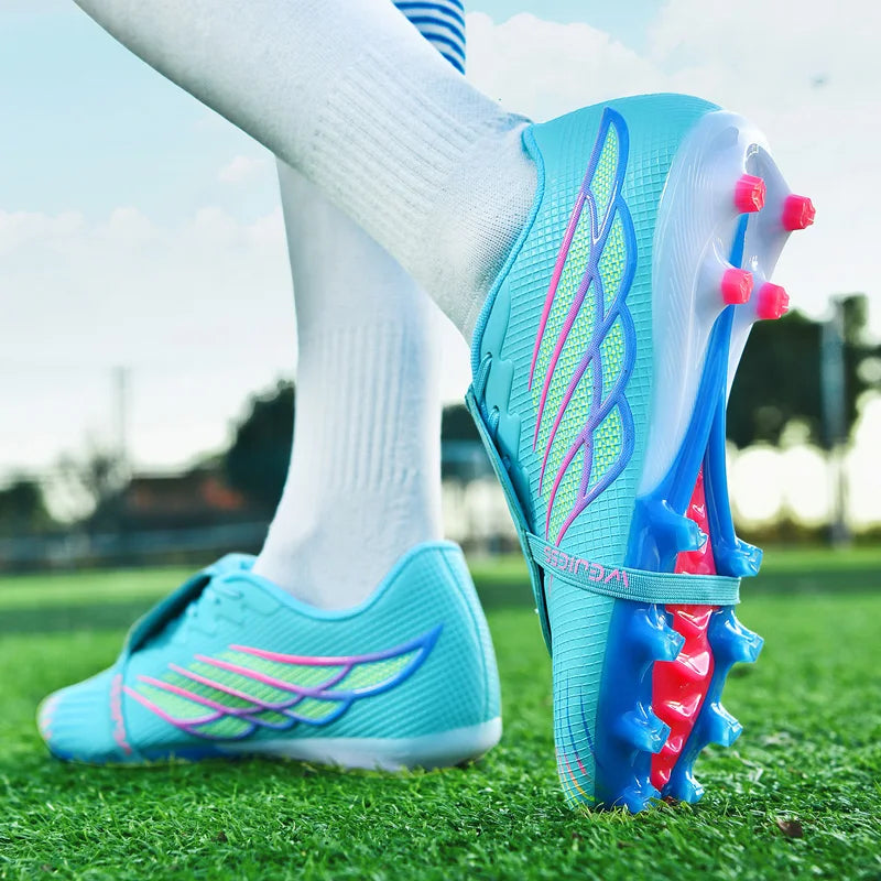2026 New Low Top Student Football Shoes with Long And Broken Pins for Training And Matches Professional Youth Sports Shoes
