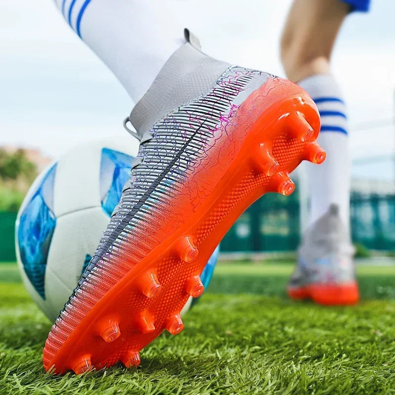 Men Original Soccer Shoes Society Sneaker Professional Ultralight Indoor Top Quality Students Training Resistant Football Shoes