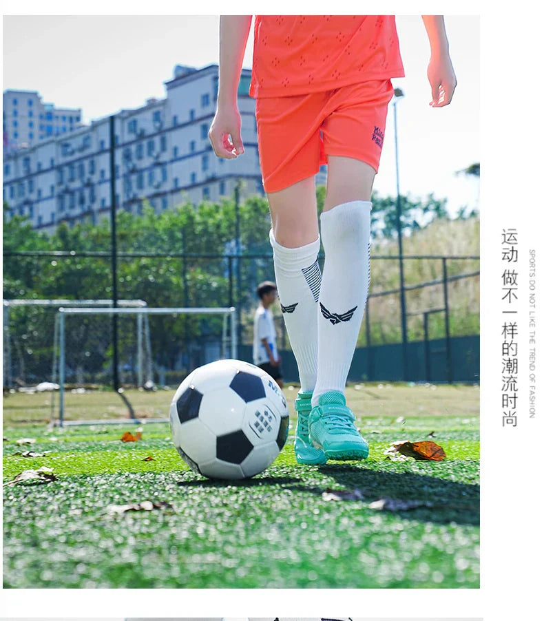 Kids Soccer Shoes FG/TF School Football Boots Boys Girls Cleats Grass Sneakers Child Outdoor Athletic Training Sports Footwear