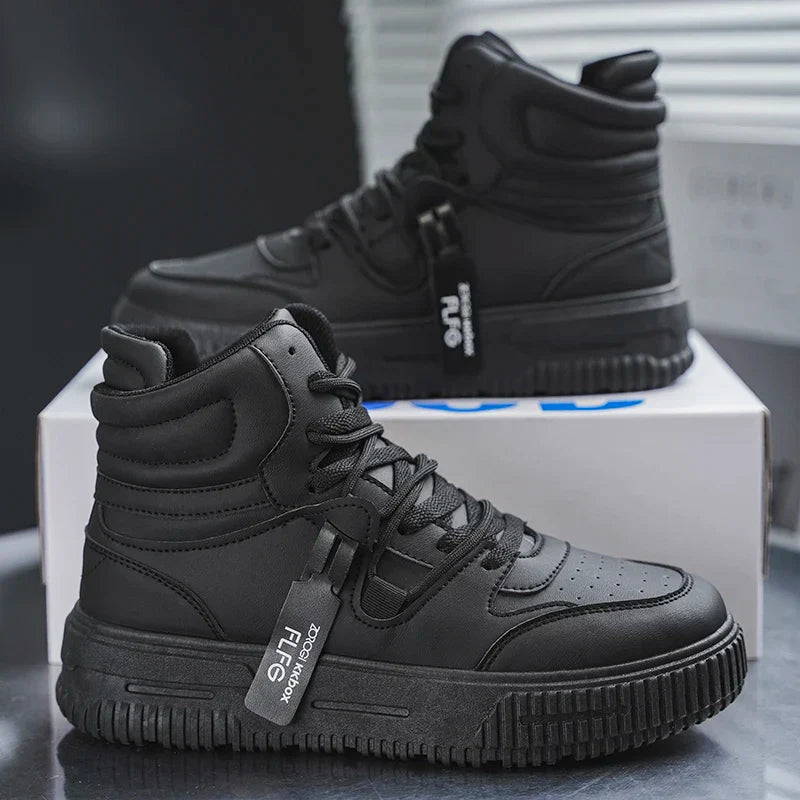 New Fashion Casual Sneakers High Top Skateboard Shoes Student Boots Men and Women Trend Wear Resistant Two-color Couples