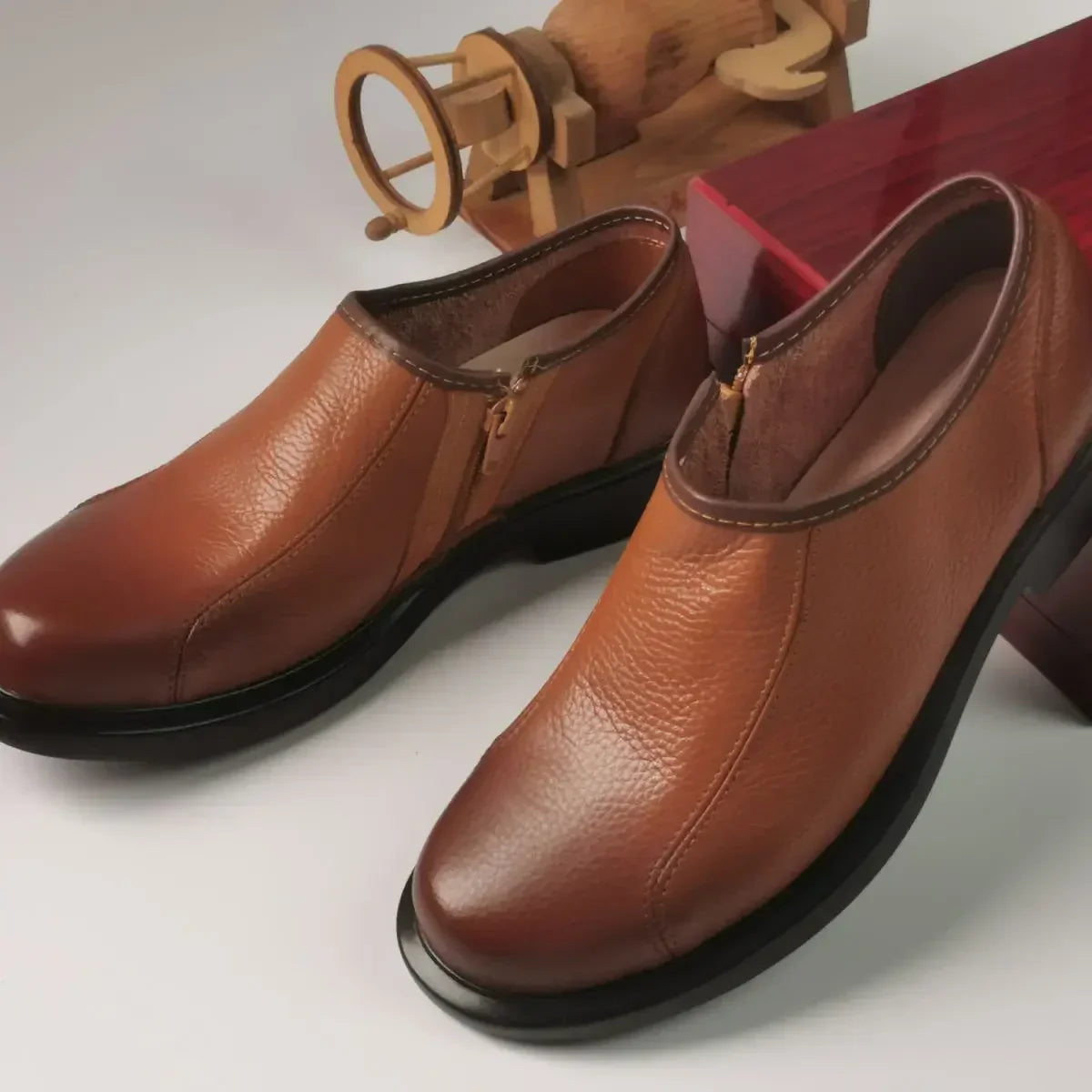 Round Toe Male Casual Shoe Office Brown Men's Leather Shoes Legitimate Retro Shipping Free Delivery Size 45 Designer Comfortable