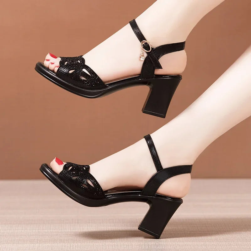 Small Size 32-43 Elegant Rhinestone Black Office Work Mom Shoes Women's Platform Sandals 2026 Summer Med Block Heels Sandals