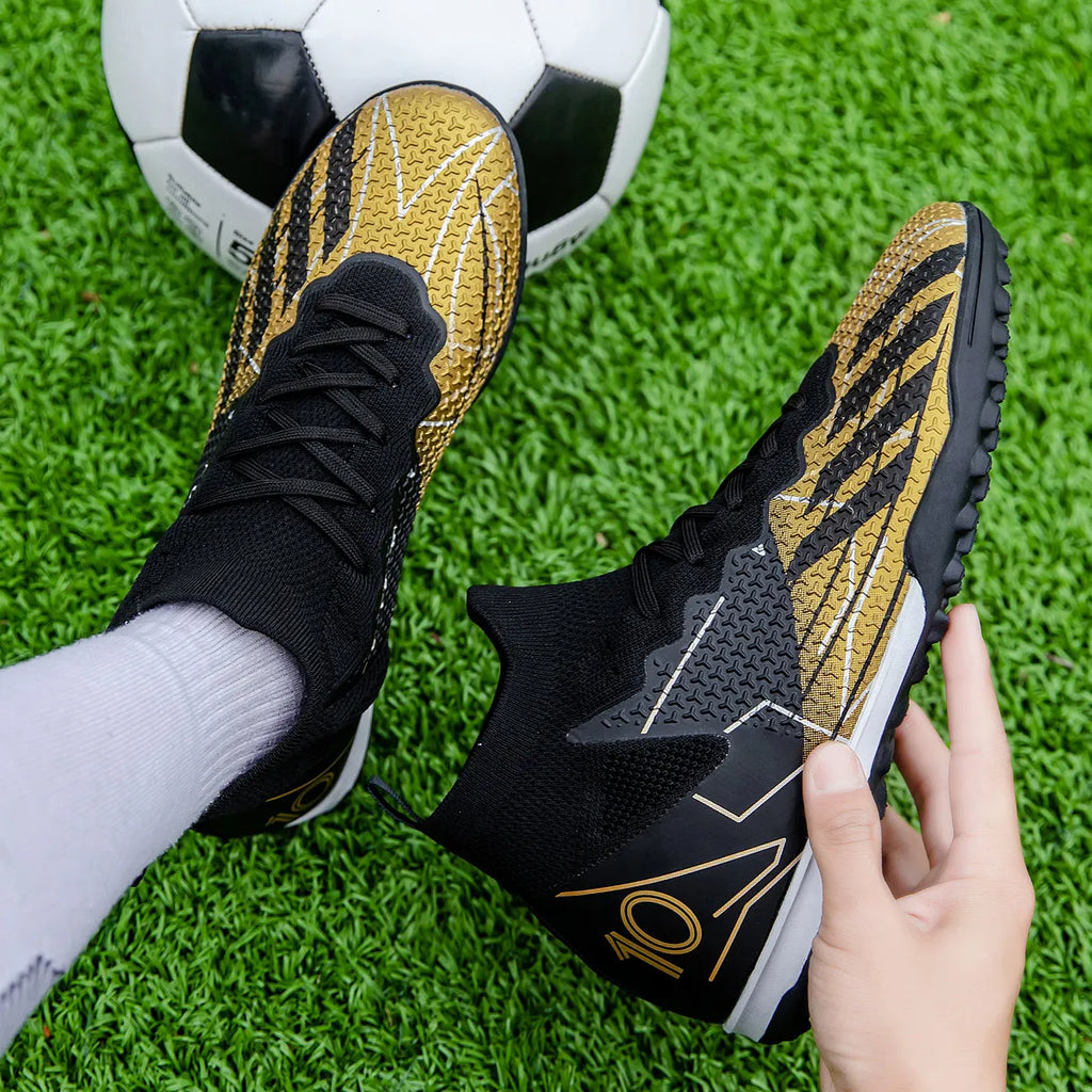 Limited high-top soccer boots FG spikes and TF broken nails Unisex style are available in 3 colors football boots sneakers