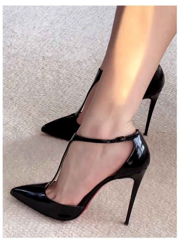 New T-shaped hollow high heels with toe caps, sandals with thin heels and pointed hollow out sexy shallow mouth single shoes