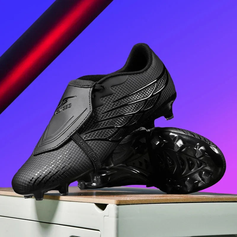 2026 New Low Top Student Football Shoes with Long And Broken Pins for Training And Matches Professional Youth Sports Shoes