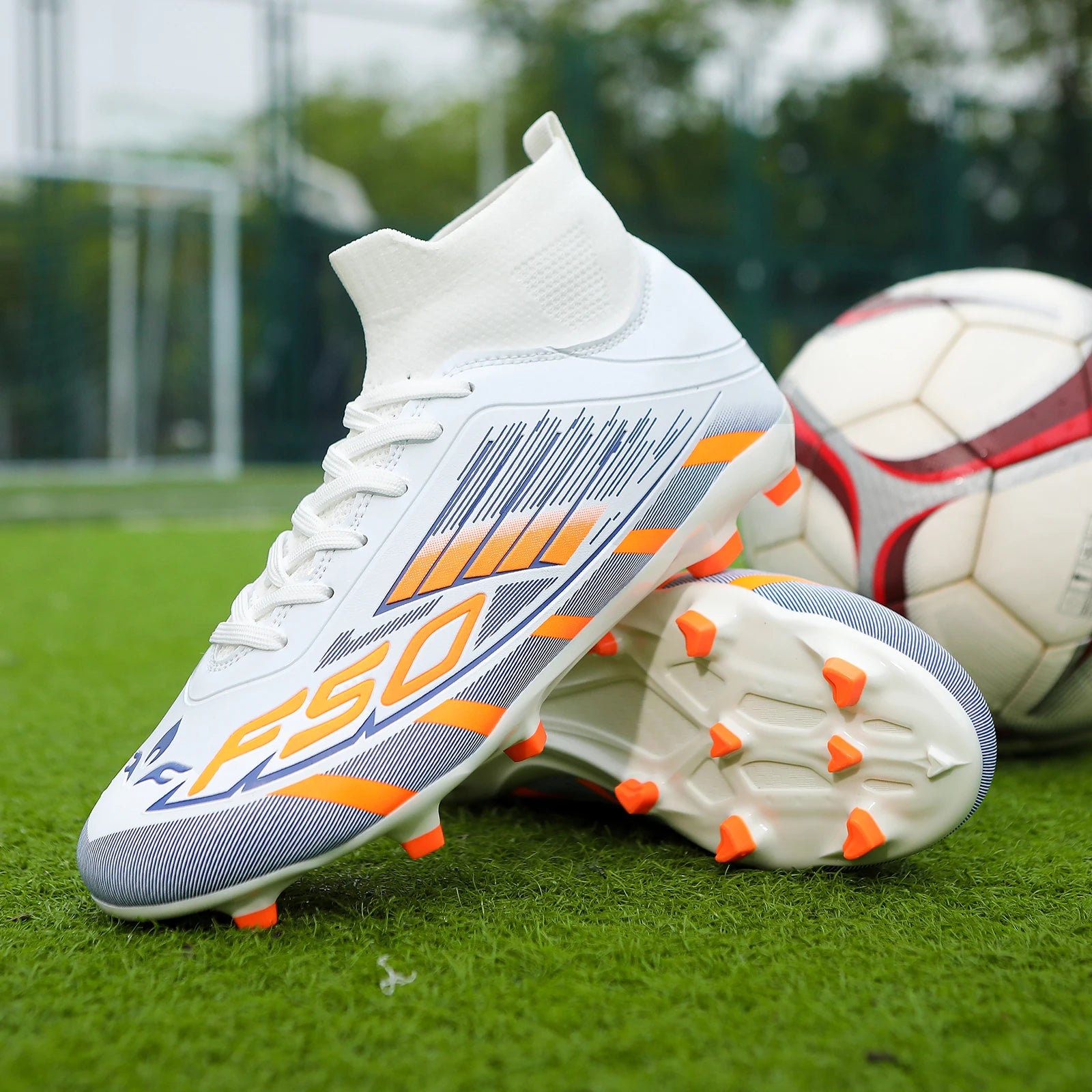 New Men Football Boots Unisex Comfortable Sneakers Soccer Shoes Non-Slip TF/FG Boys Professional Ankle Match Sports Shoes