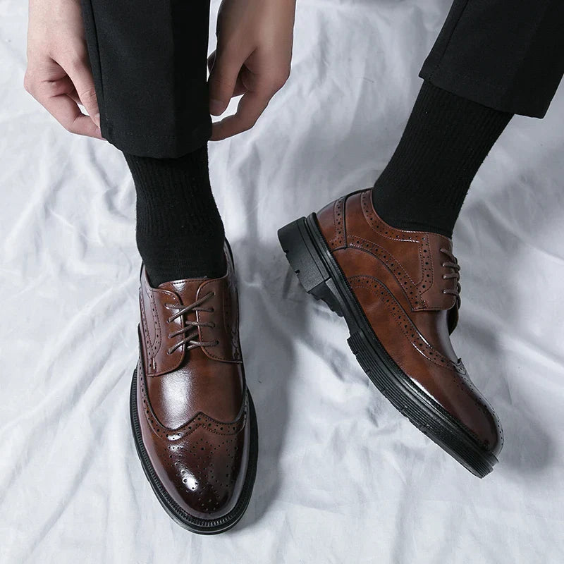 Men's Leather Brogue Oxford Dress Shoes Formal Business Handmade Classic 2026 Brown Black Chaussure Homme