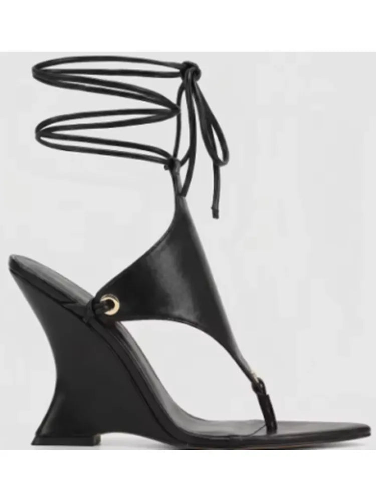 2026 Women's Summer New Coarse High Heels Pinch Toe Fashion Sandals Ankle Strap Sexy Fashion Party Thick Bottom Sandals