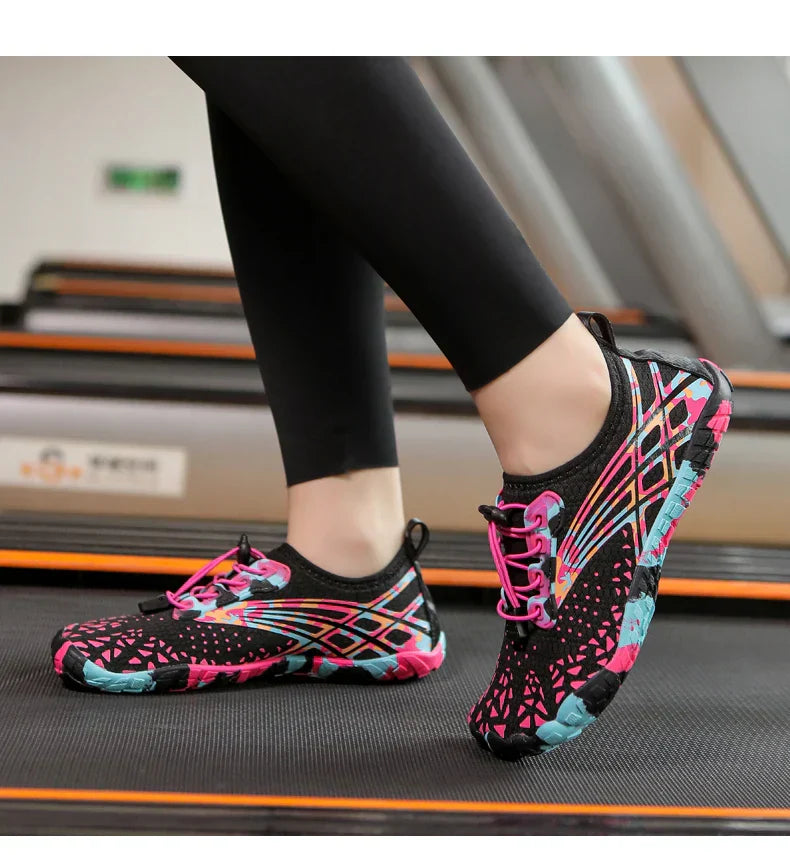 Qiuck Drying Aqua Shoes Women's Water Shoes Swimming Barefoot Five Fingers Aqua Shoes Colorful Beach Seaside Light Sneakers