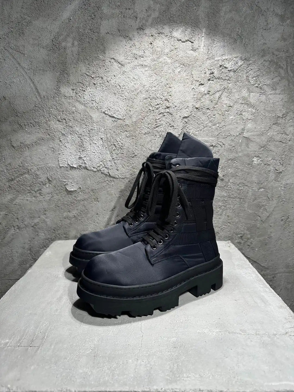 Men High Top Shoes Platform Sneakers Canvas Lace Up Heels Luxury Vintage Trendy Designer Motorcycle Boots Black