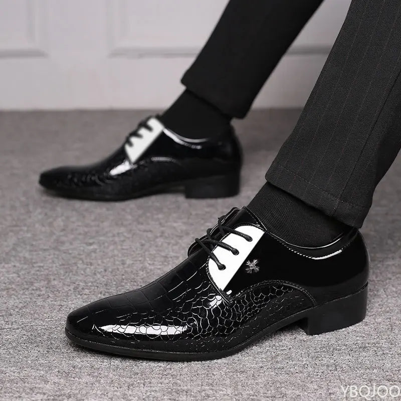 Men's luxury patent leather shoes pointed toe Dress shoes Newest oxford wedding shoes Trend plus size Male footwear Zapatos