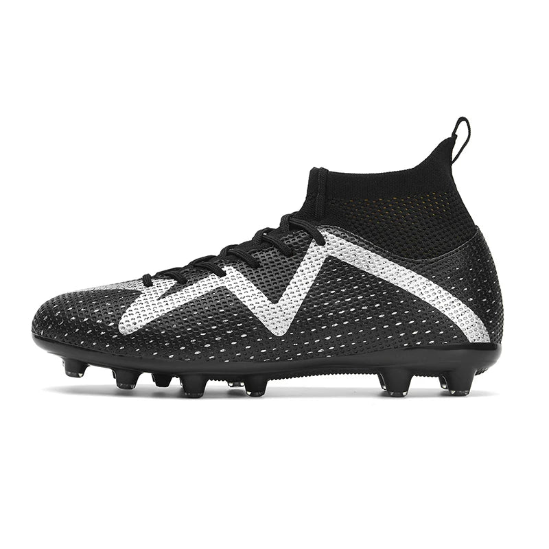 All Age Soccer Training Shoes Minimal Stylish Solid Seamless Upper Flexible Sole Sweat Resistant Soft Insole Outdoor Match Cleat