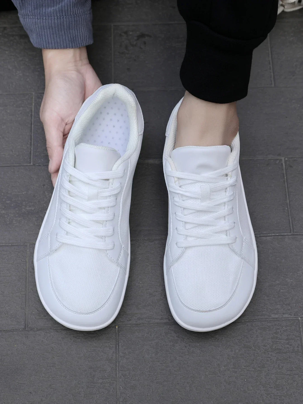 Wide Toe Casual Shoes for Men and Women Barefoot Soft Sole Flats Non Slip Walking Footwear Plus Size Comfortable