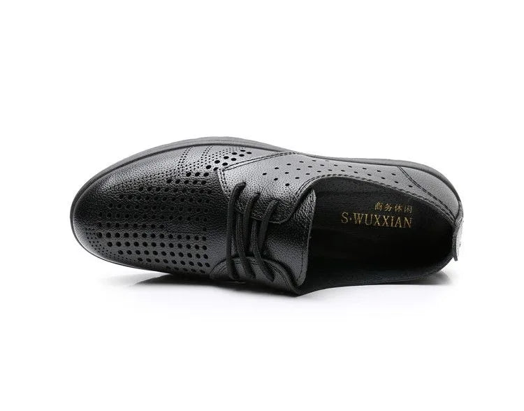 2026 Summer Men Sandals Business Casual Leather Hollow Out Shoes Breathable Soft Sole Clogs Fashion Comfortable Outdoor Slides