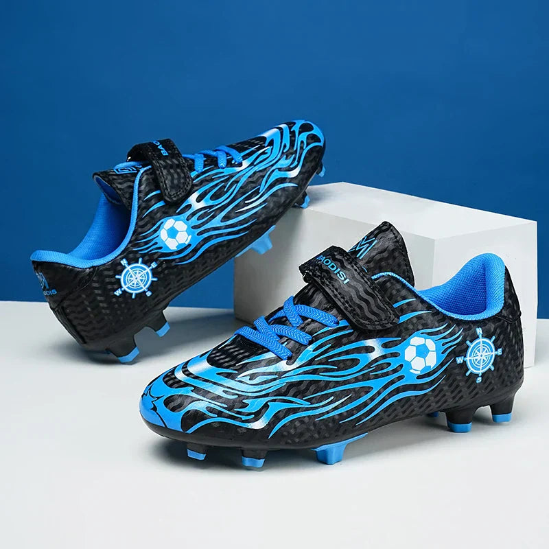 New Kids Low Top Soccer Shoes Boys Football Cleats Boys Lightweight Training Boots Youth Breathable Comfortable Football Sneaker