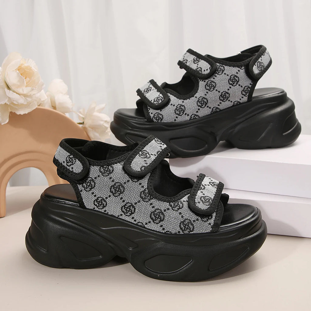 Women Wedge Sandals 2024 New Summer Fashion Thick Slippers Soled Casual Increased Wear Lightweight Beach Sandals Shoes for Women