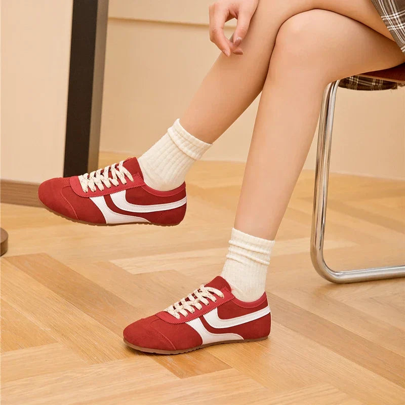 German Training Shoes Women 2026 New Genuine Leather Women Sneakers Flat Lace-up Retro Large Size Forrest Gump Shoes Women