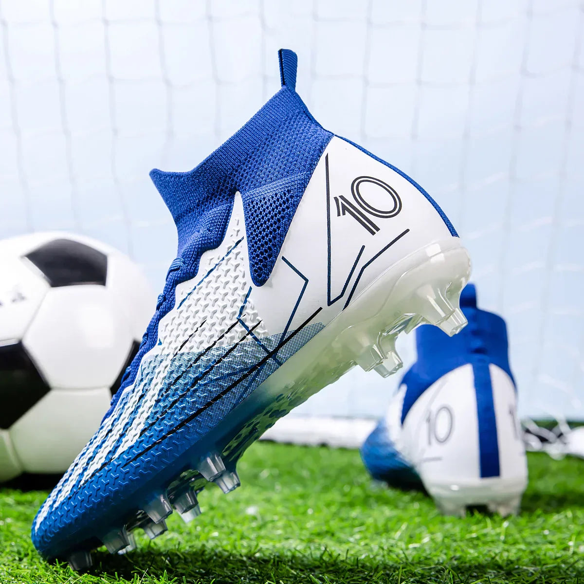 New summer anti-skid and wear-resistant long stud football shoes for men and women, for outdoor training