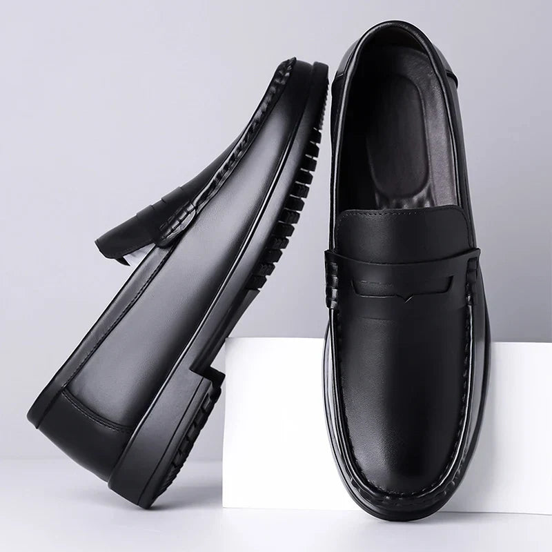 2026 Summer Mens Leather Loafers Slip on Casual Shoes Breathable Moccasins Comfortable Walking Office Flats Male Walking Shoes
