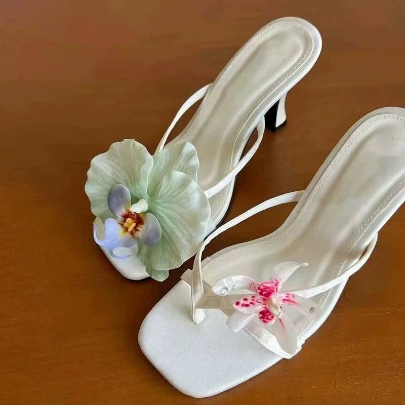 Hawaii Asymmetrical Flower Sandals,Silk Fairy Clip Toe Thin Heels,Women Beach Vacation Flip Flop Sandal,2025 Summer Dress Shoes