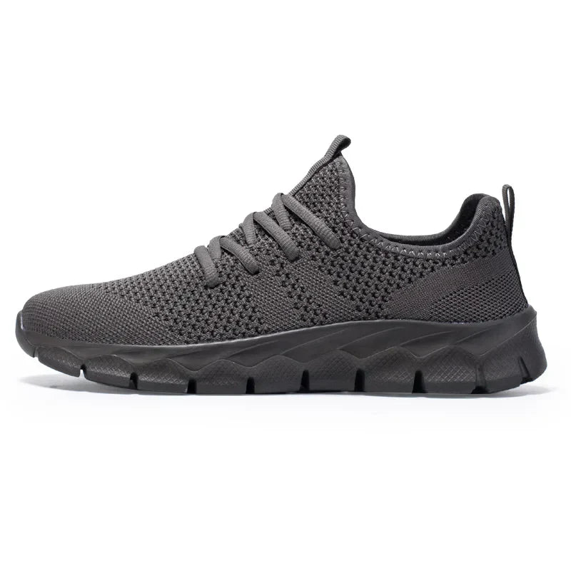 Men's shoes Four Seasons new plus size Flying weaving Lightweight Breathable Casual Sports Shoes Soft Sole Outdoor Running Shoes