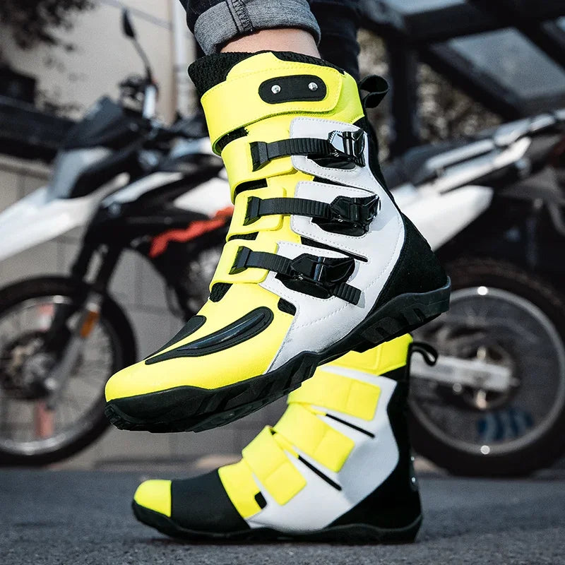 New Waterproof Men's Dirt Bike Shoes Men's Motorcycle Boots New Comfortable Leather Protective Boots Anti-slip Wear-resistant